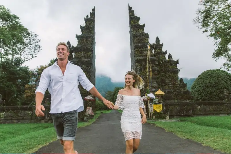 Couple at Handara Gate, Bali