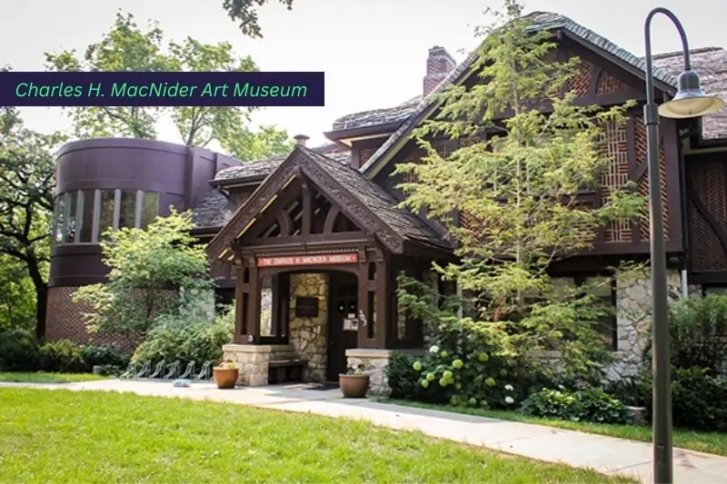 things to do in mason city iowa, Charles H. MacNider Art Museum