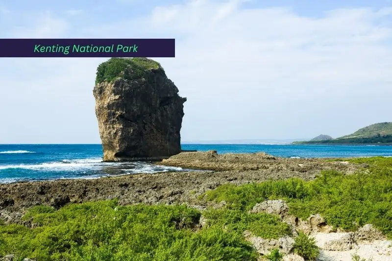 taiwan beaches, Sail Rock in the Kenting National Park